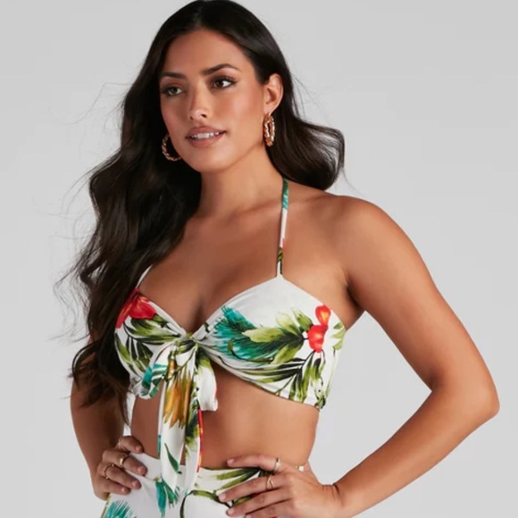 NWT! Windsor Tropical Glam Tie Front Bralette Crop Top. Size S - Picture 8 of 10